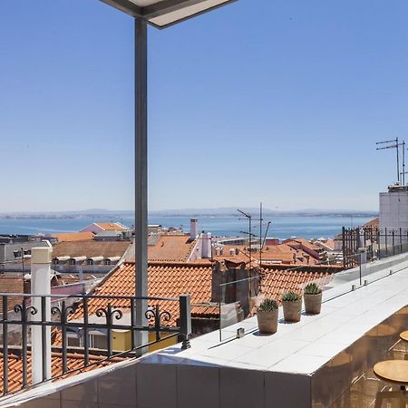 Amazing Rooftop Terrace With River And Historic City View 4 Bedrooms 4 Bathrooms Ac 19Th Century Building Chiado リスボン エクステリア 写真
