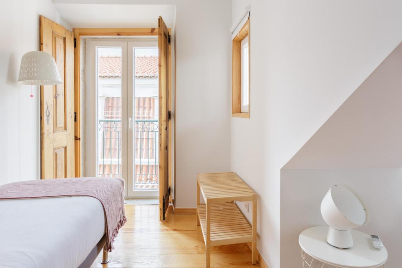 Amazing Rooftop Terrace With River And Historic City View 4 Bedrooms 4 Bathrooms Ac 19Th Century Building Chiado リスボン エクステリア 写真