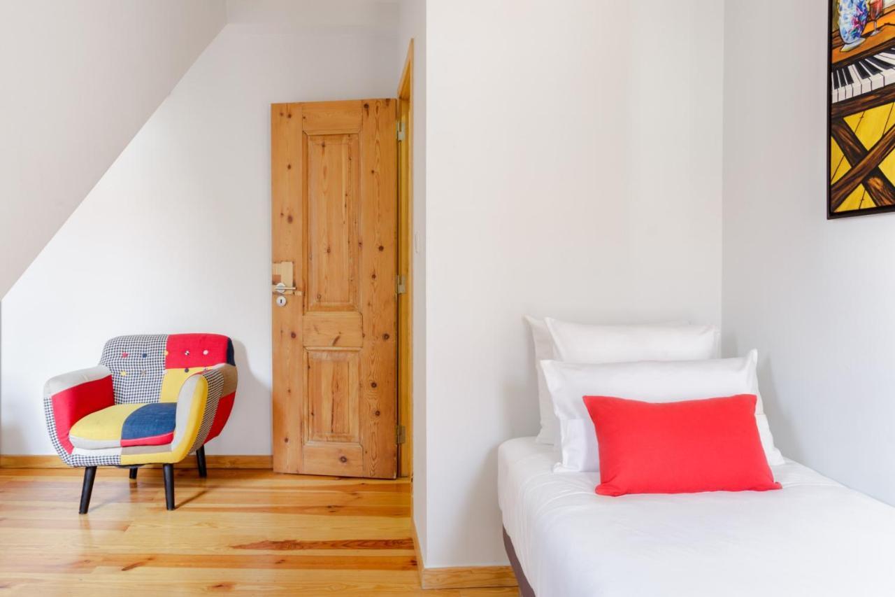 Amazing Rooftop Terrace With River And Historic City View 4 Bedrooms 4 Bathrooms Ac 19Th Century Building Chiado リスボン エクステリア 写真
