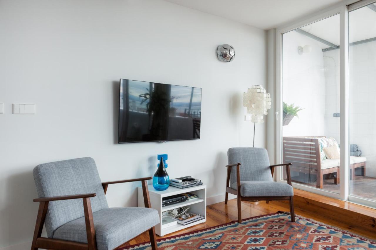 Amazing Rooftop Terrace With River And Historic City View 4 Bedrooms 4 Bathrooms Ac 19Th Century Building Chiado リスボン エクステリア 写真