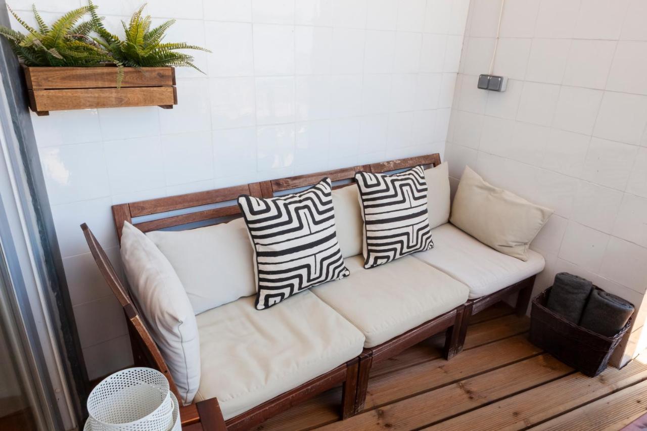 Amazing Rooftop Terrace With River And Historic City View 4 Bedrooms 4 Bathrooms Ac 19Th Century Building Chiado リスボン エクステリア 写真